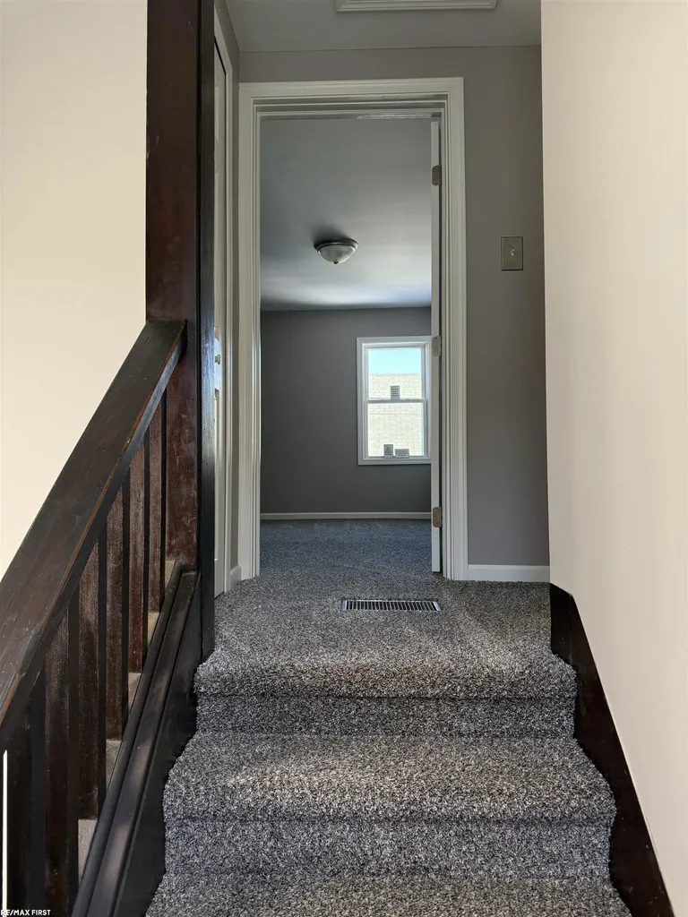 727 13th Street Port Huron City MI 48060