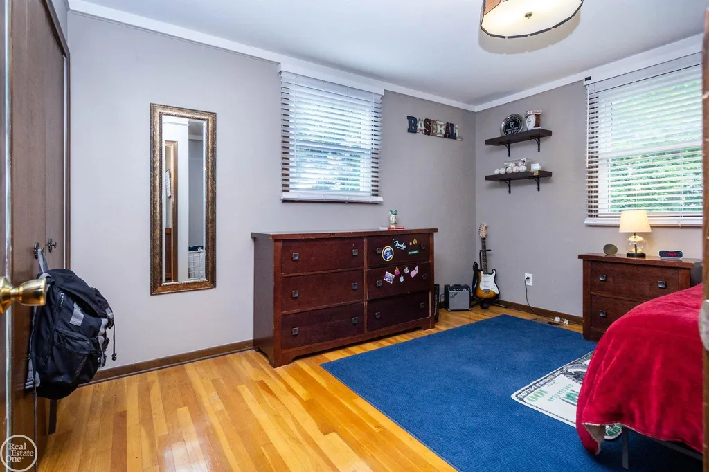 52203 Belle Arbor Drive Shelby Charter Township MI 48316