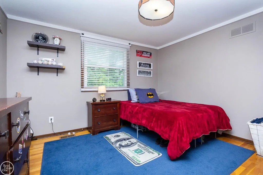 52203 Belle Arbor Drive Shelby Charter Township MI 48316