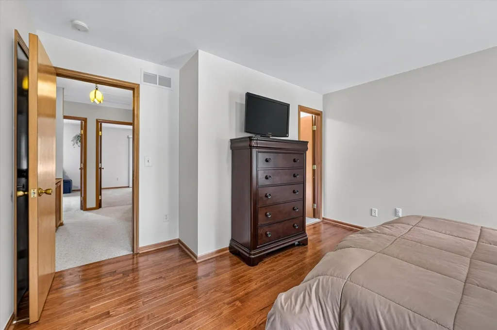 8800 Mary Ann Avenue Shelby Charter Township MI 48317