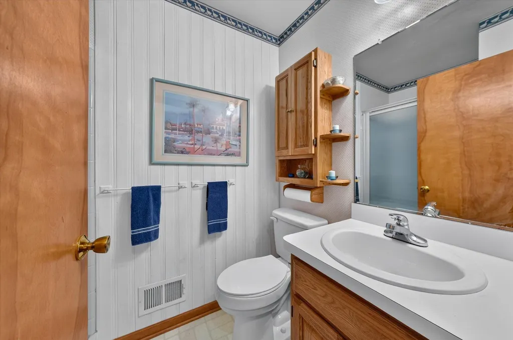 8800 Mary Ann Avenue Shelby Charter Township MI 48317