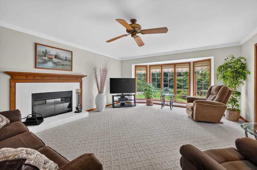 8800 Mary Ann Avenue Shelby Charter Township MI 48317