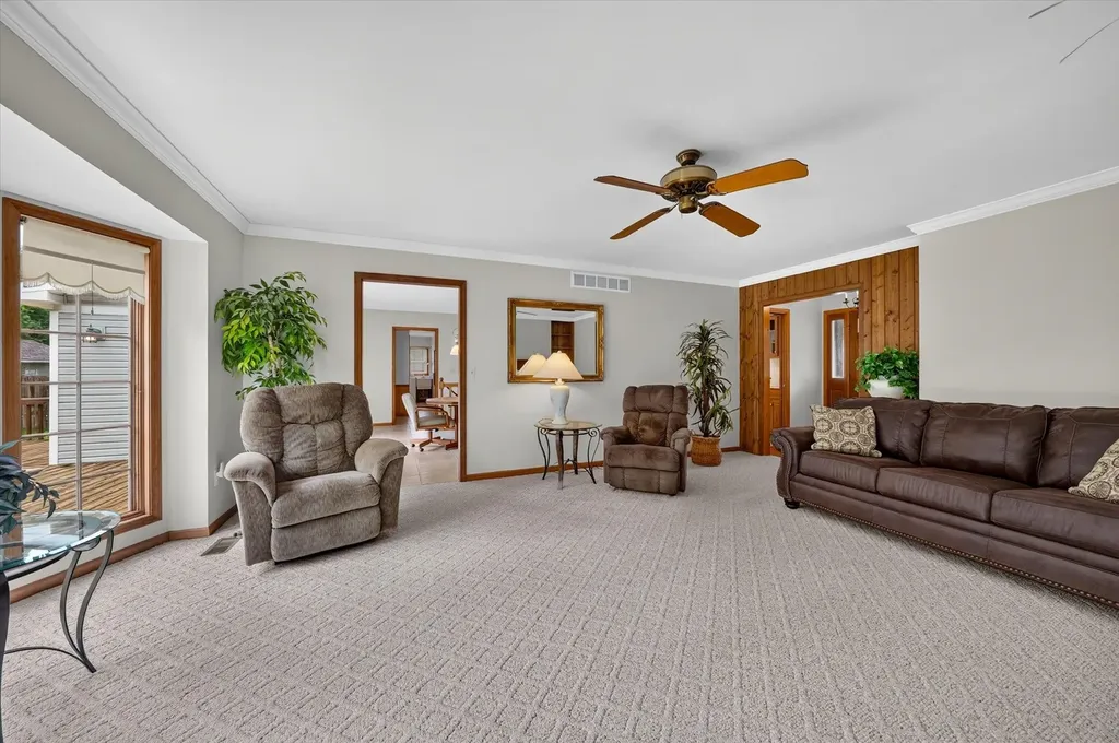 8800 Mary Ann Avenue Shelby Charter Township MI 48317