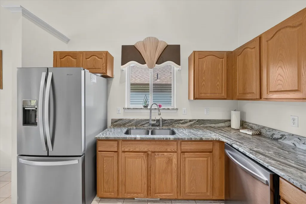 3527 New Boston Drive Sterling Heights City MI 48314
