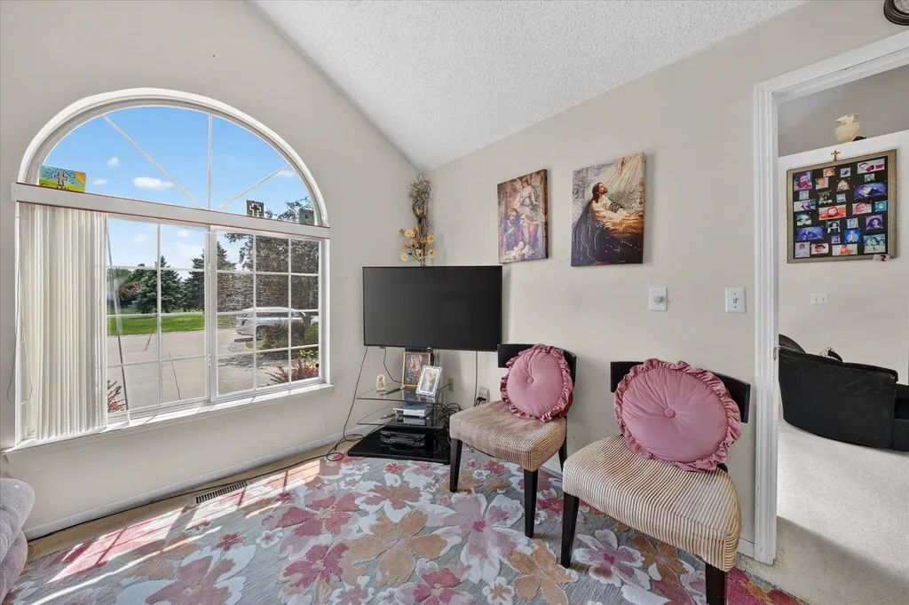 3527 New Boston Drive Sterling Heights City MI 48314