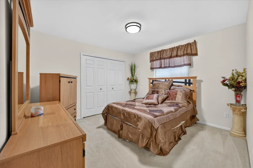 3527 New Boston Drive Sterling Heights City MI 48314