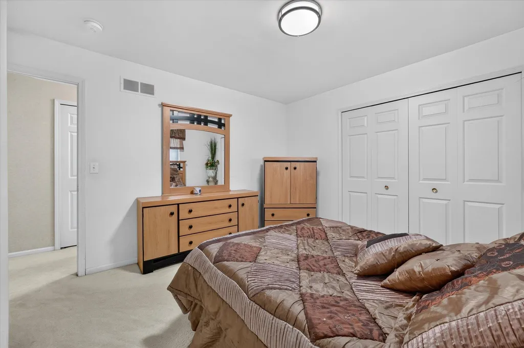 3527 New Boston Drive Sterling Heights City MI 48314
