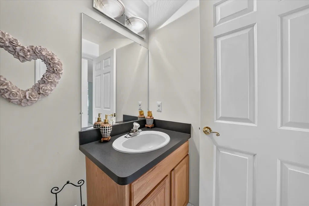 3527 New Boston Drive Sterling Heights City MI 48314