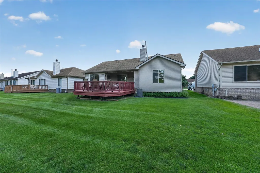 3527 New Boston Drive Sterling Heights City MI 48314