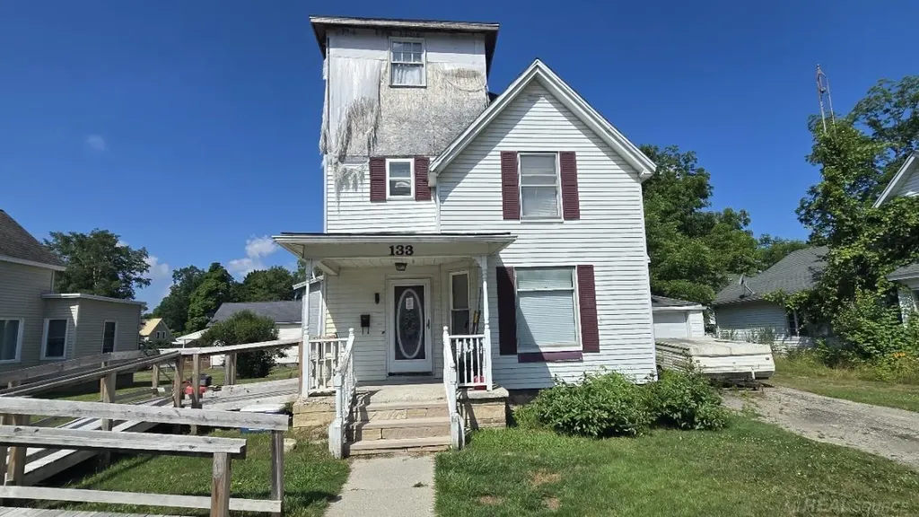 133 Anderson Avenue Croswell City MI 48422