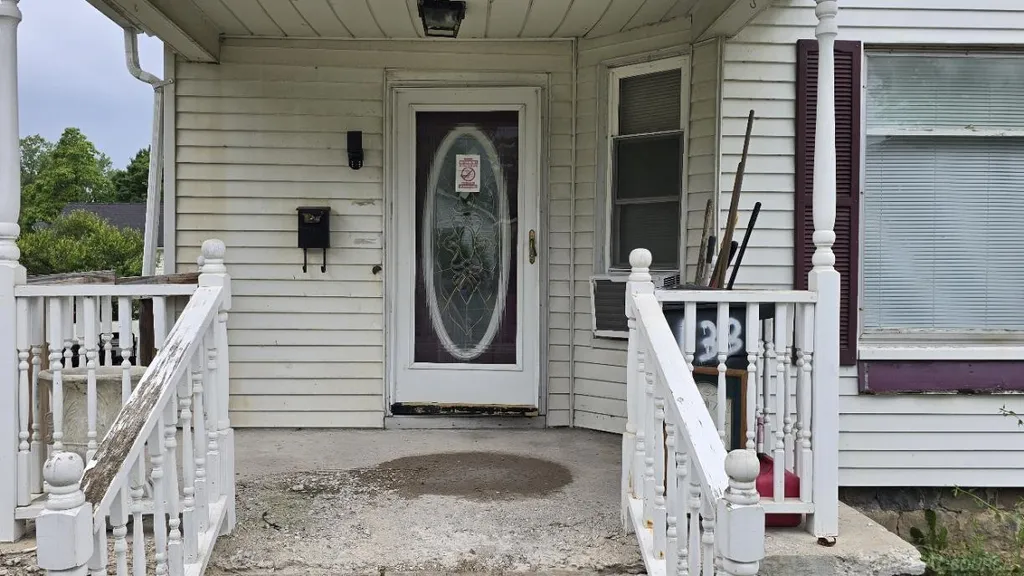 133 Anderson Avenue Croswell City MI 48422