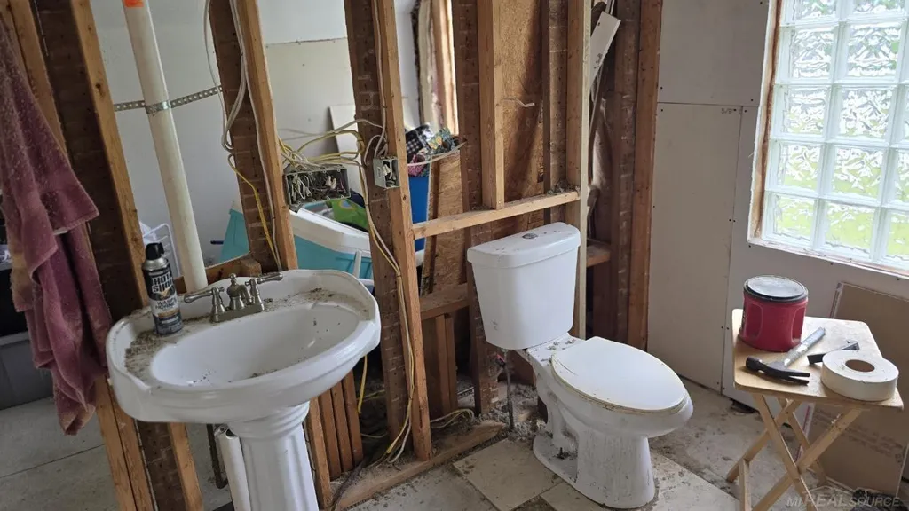 133 Anderson Avenue Croswell City MI 48422