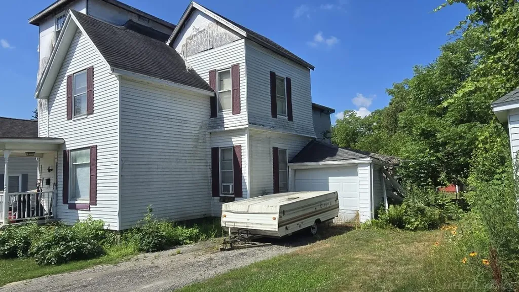 133 Anderson Avenue Croswell City MI 48422