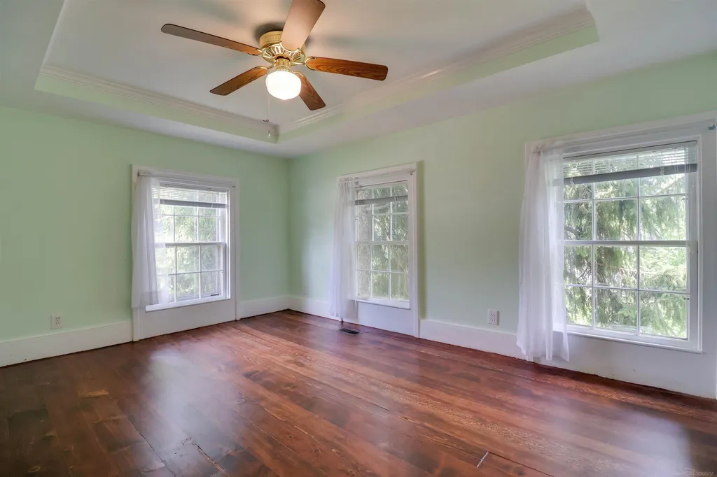 127 Benjamin Street Romeo Village MI 48065