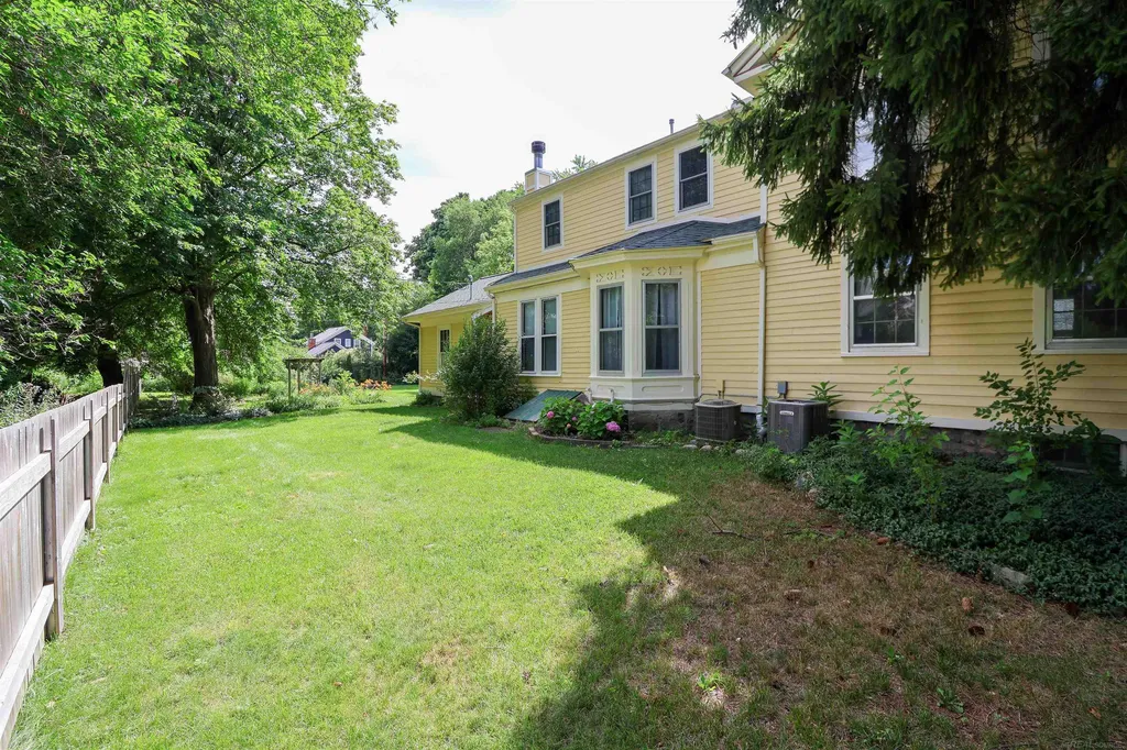 127 Benjamin Street Romeo Village MI 48065