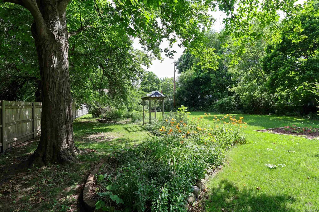 127 Benjamin Street Romeo Village MI 48065