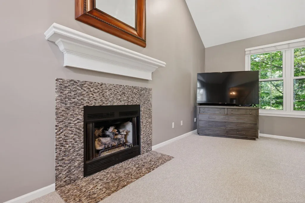 1172 Key West Drive Lake Orion Village MI 48360