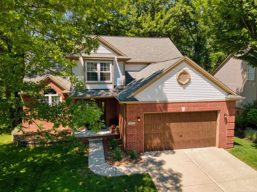 1172 Key West Drive Lake Orion Village MI 48360