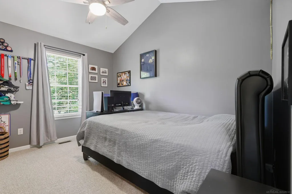 1172 Key West Drive Lake Orion Village MI 48360