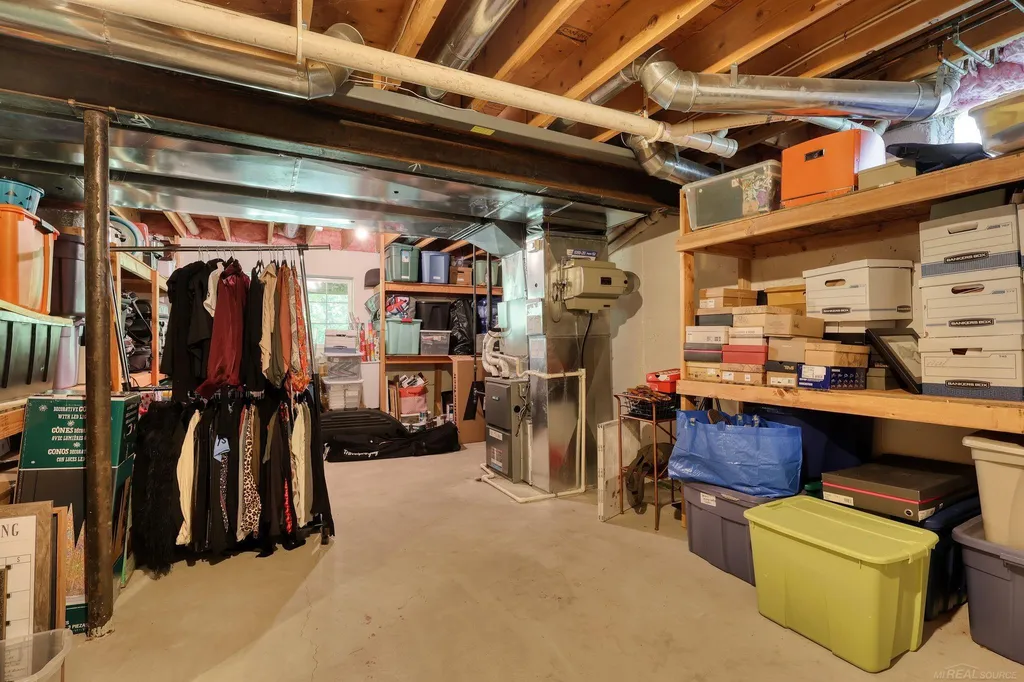 1172 Key West Drive Lake Orion Village MI 48360