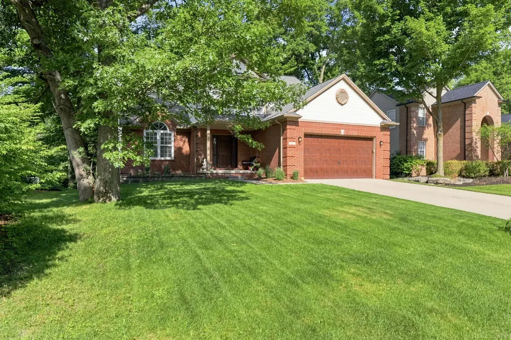 1172 Key West Drive Lake Orion Village MI 48360