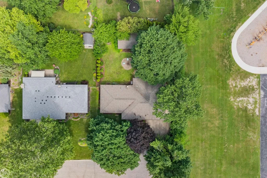 45510 Louise Court Shelby Charter Township MI 48317