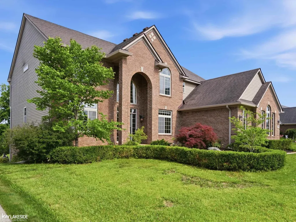 25346 Stanley Lane Lyon Charter Township MI 48178