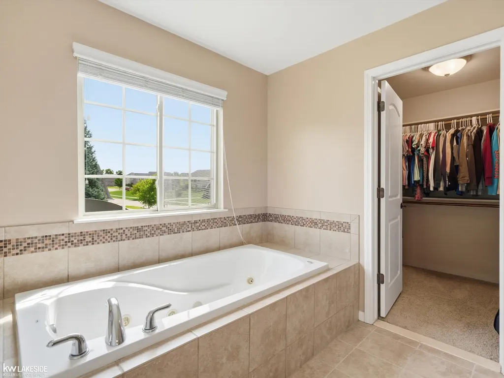 25346 Stanley Lane Lyon Charter Township MI 48178