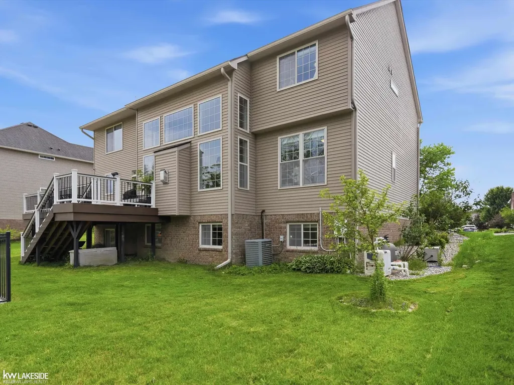 25346 Stanley Lane Lyon Charter Township MI 48178