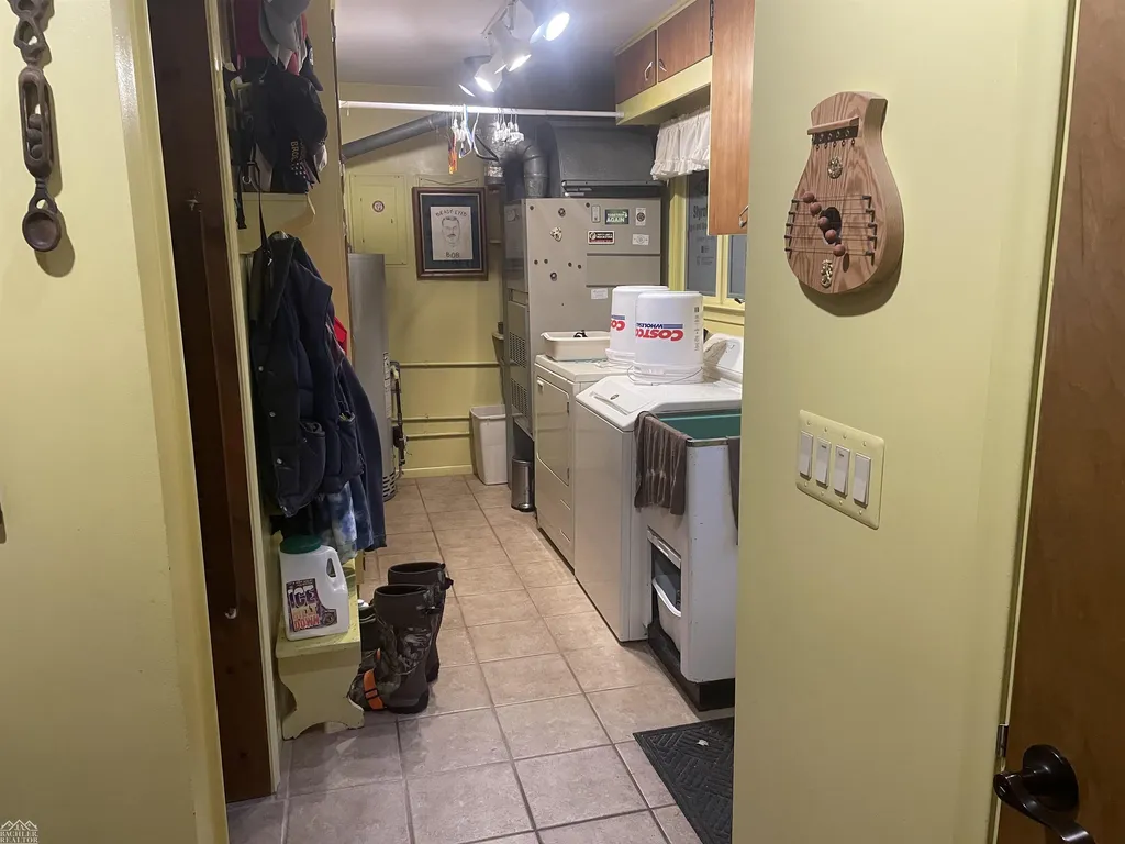 2567 St. Clair River Drive Clay Township MI 48001