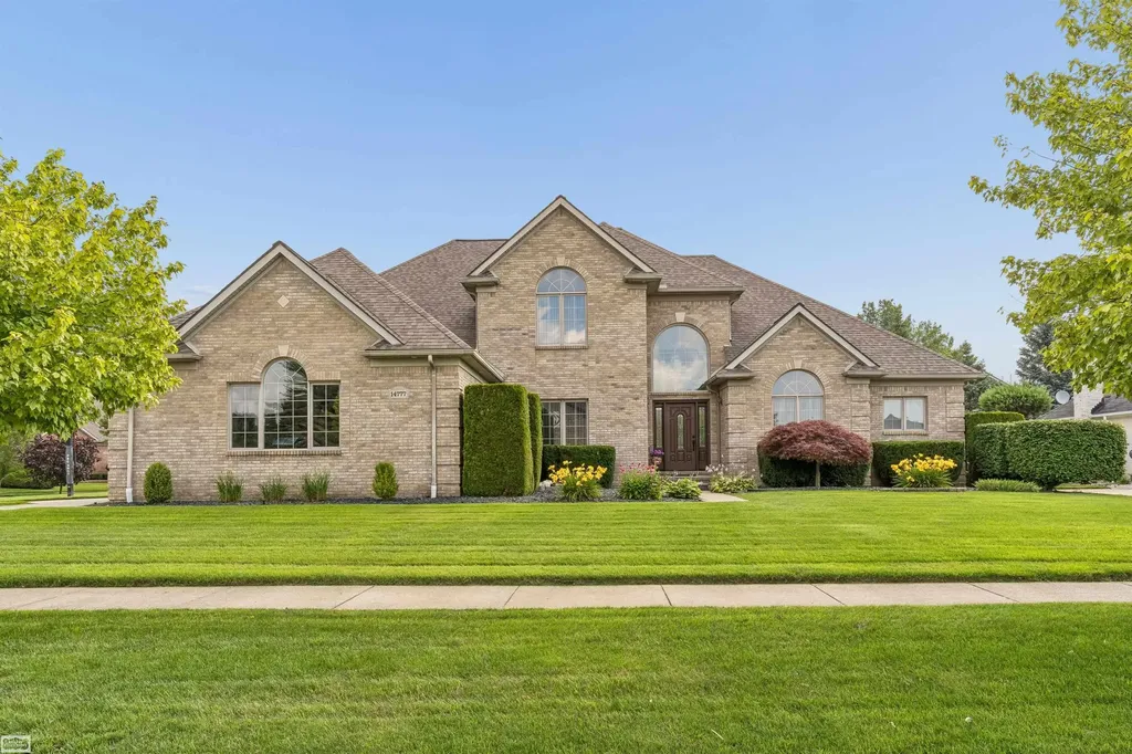 14777 Sparrow Drive Shelby Charter Township MI 48315
