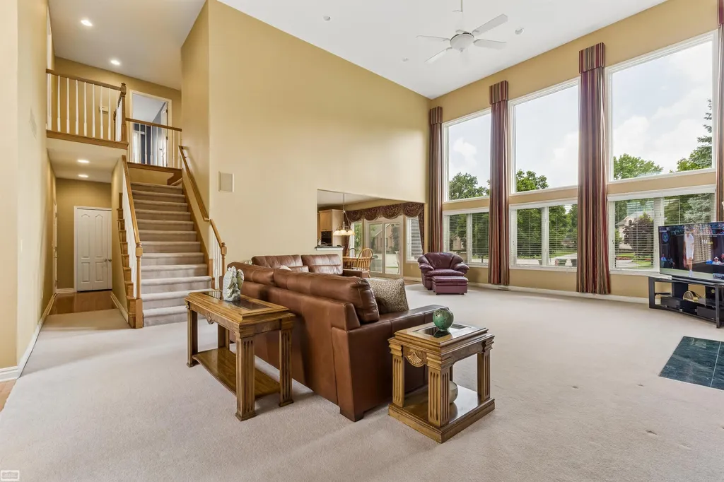 14777 Sparrow Drive Shelby Charter Township MI 48315
