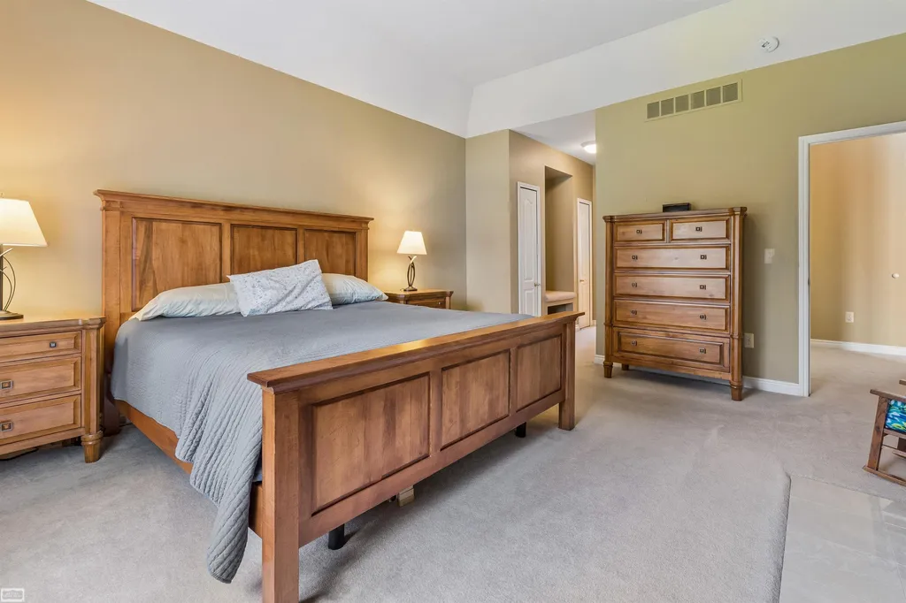 14777 Sparrow Drive Shelby Charter Township MI 48315