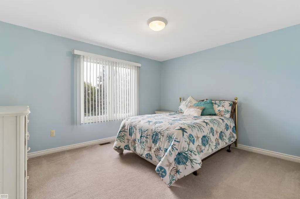 14777 Sparrow Drive Shelby Charter Township MI 48315