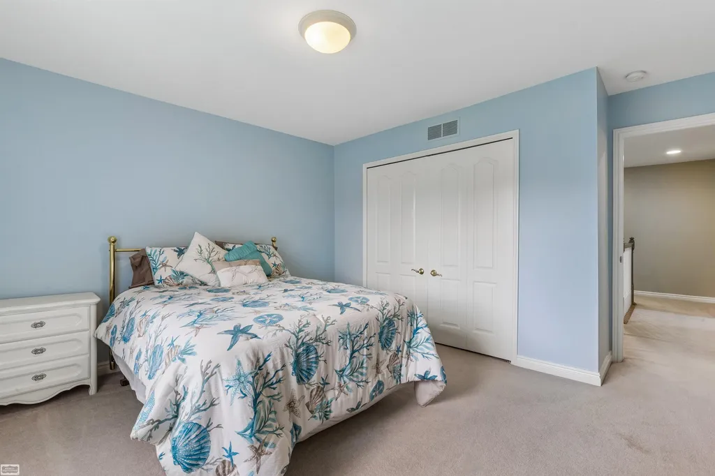 14777 Sparrow Drive Shelby Charter Township MI 48315