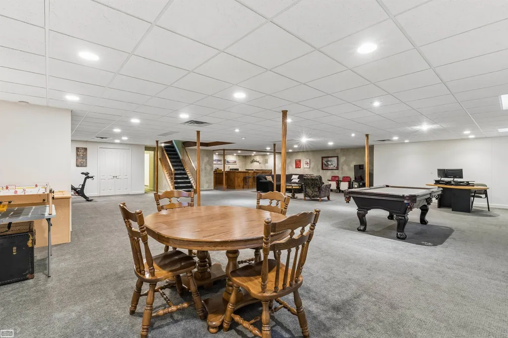 14777 Sparrow Drive Shelby Charter Township MI 48315