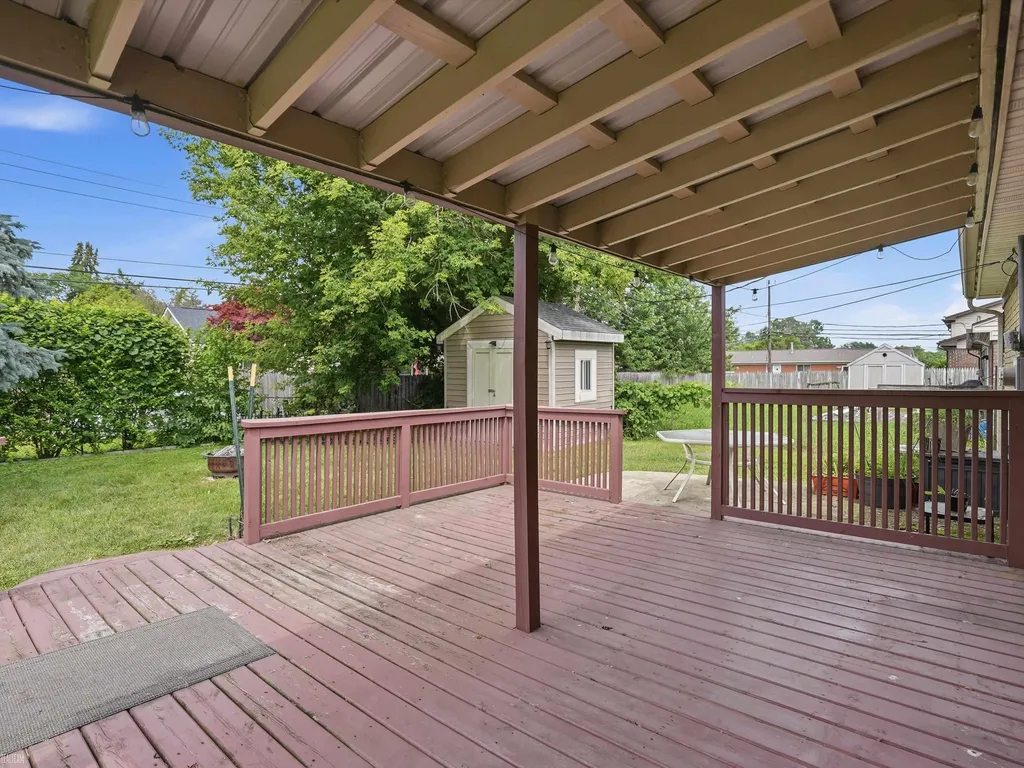15861 Coral Avenue Clinton Charter Township MI 48035