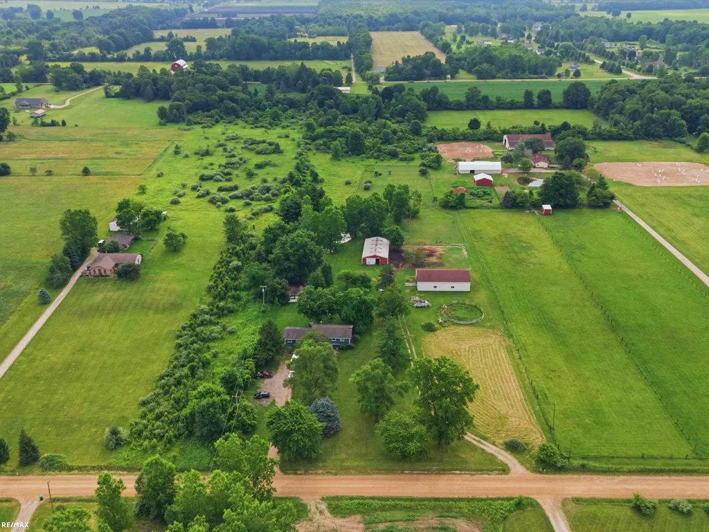 3111 Howland Road Almont Township MI 48003