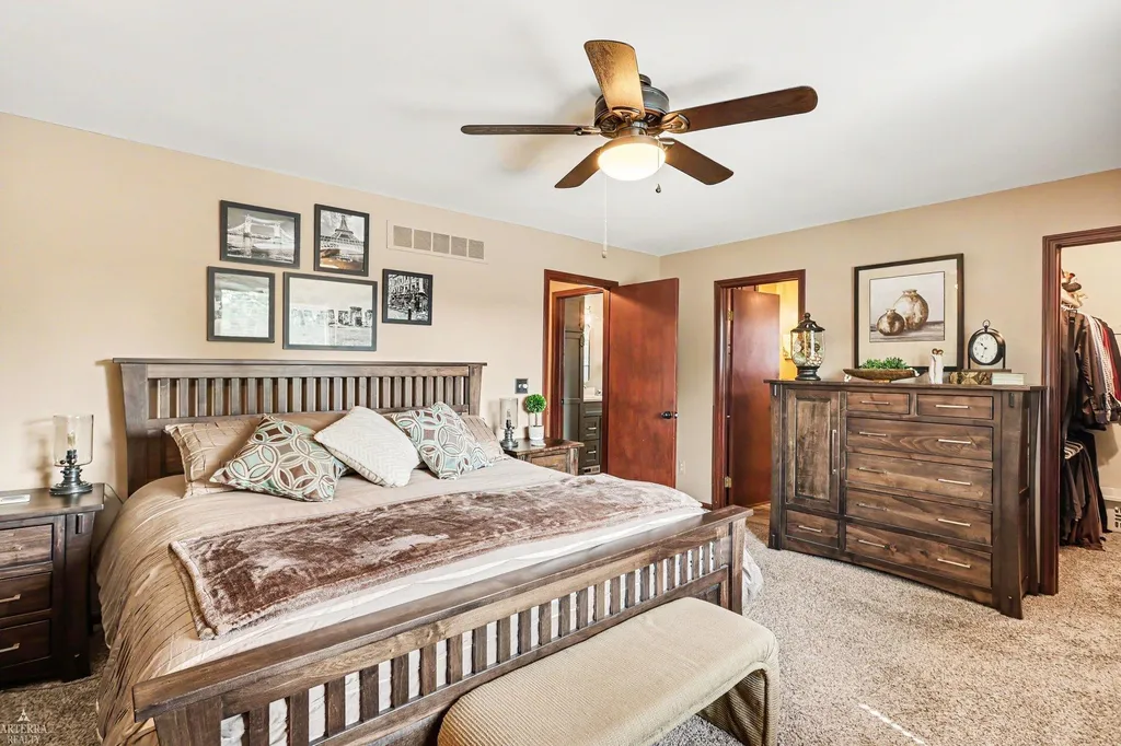 41498 Mary Kay Drive Clinton Charter Township MI 48038