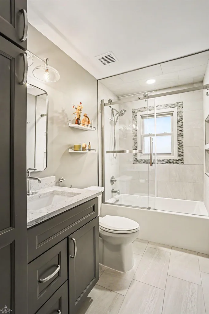 41498 Mary Kay Drive Clinton Charter Township MI 48038