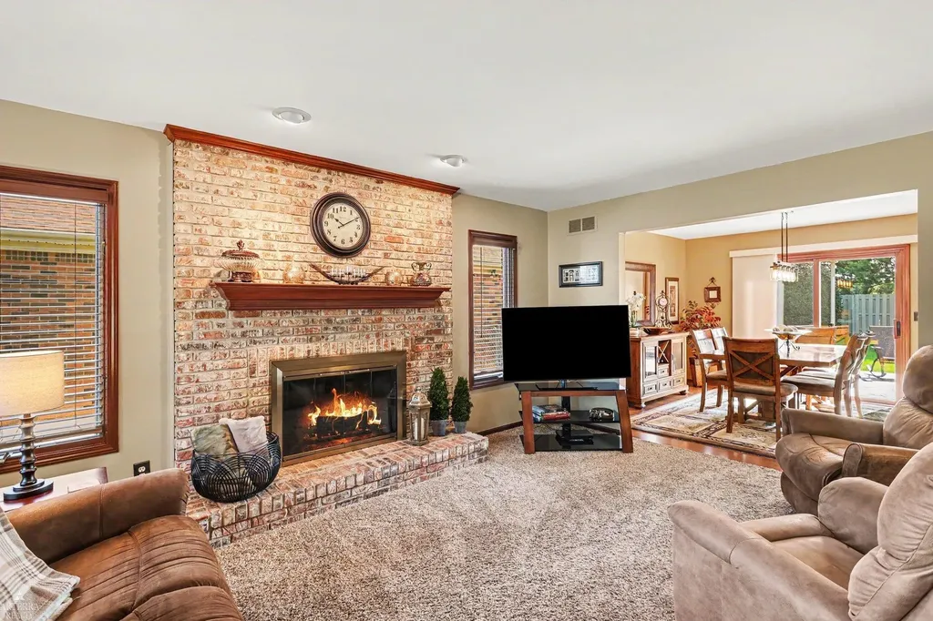 41498 Mary Kay Drive Clinton Charter Township MI 48038