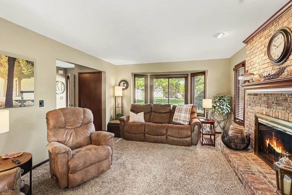 41498 Mary Kay Drive Clinton Charter Township MI 48038