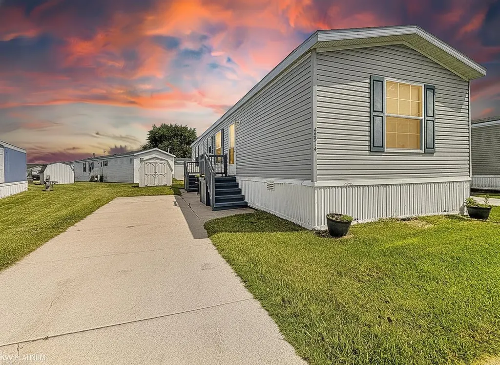 45314 Pierre Drive Macomb Township MI 48044