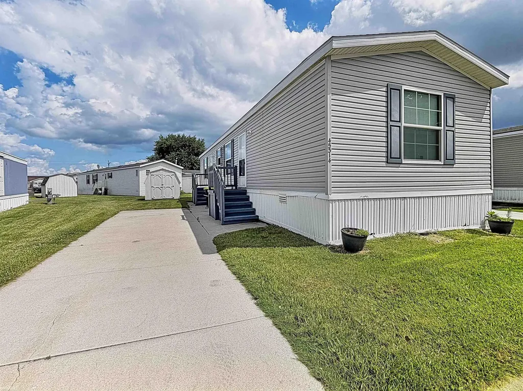 45314 Pierre Drive Macomb Township MI 48044