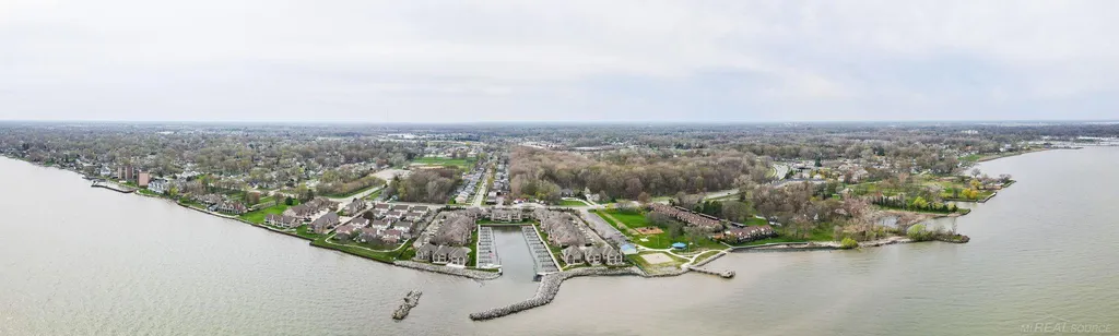 26230 Harbour Pointe Drive Harrison Charter Township MI 48045