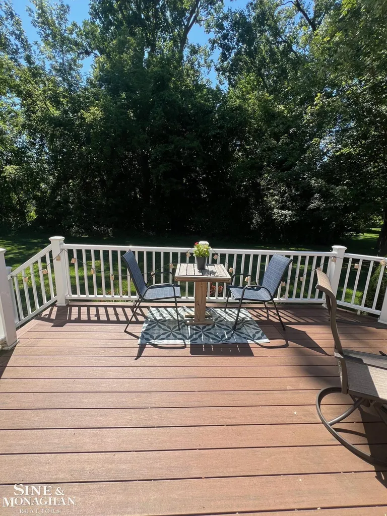 1452 Whispering Woods Avenue Marysville City MI 48040