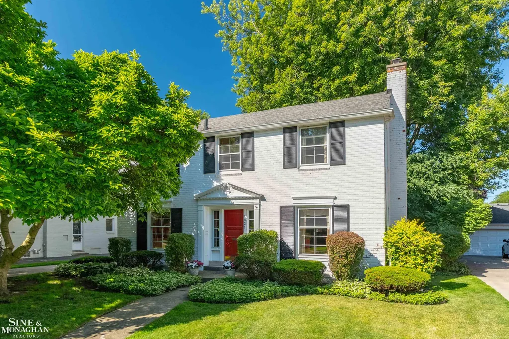 1021 Whittier Road Grosse Pointe Park City MI 48230