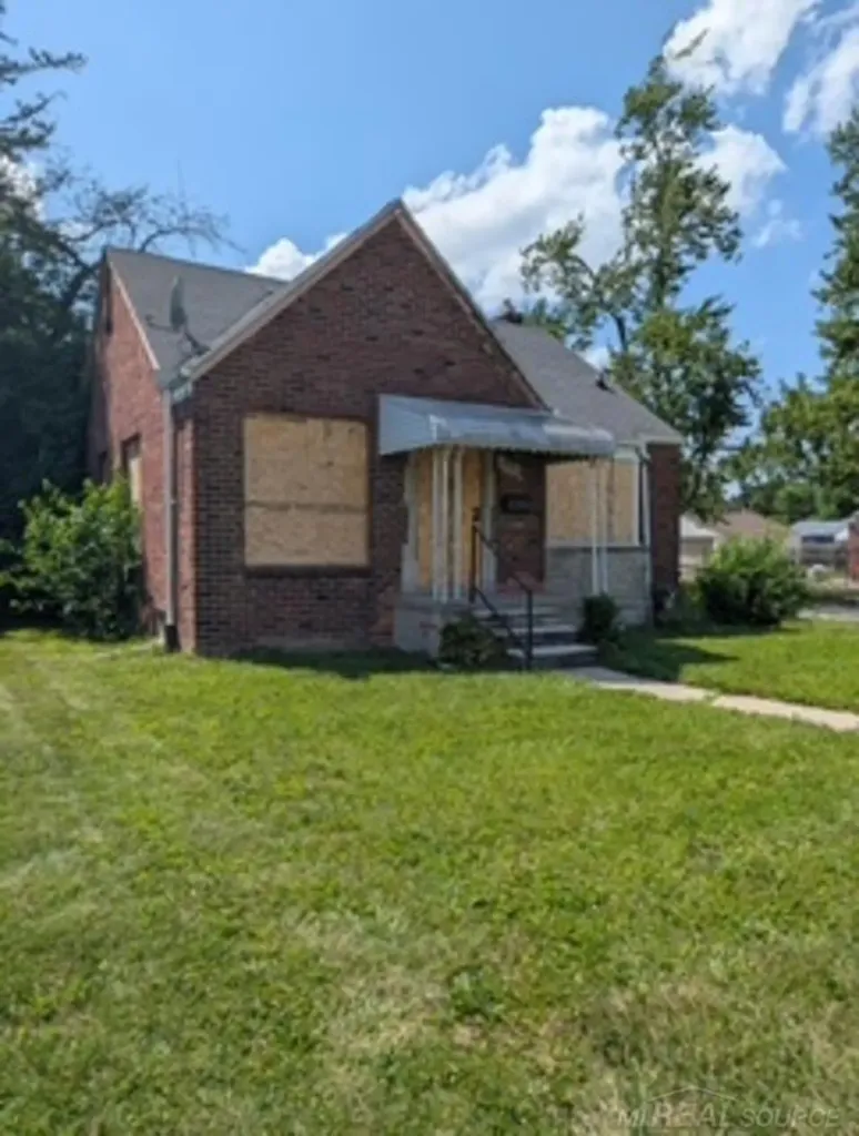 18313 Harlow Street Detroit City MI 48235