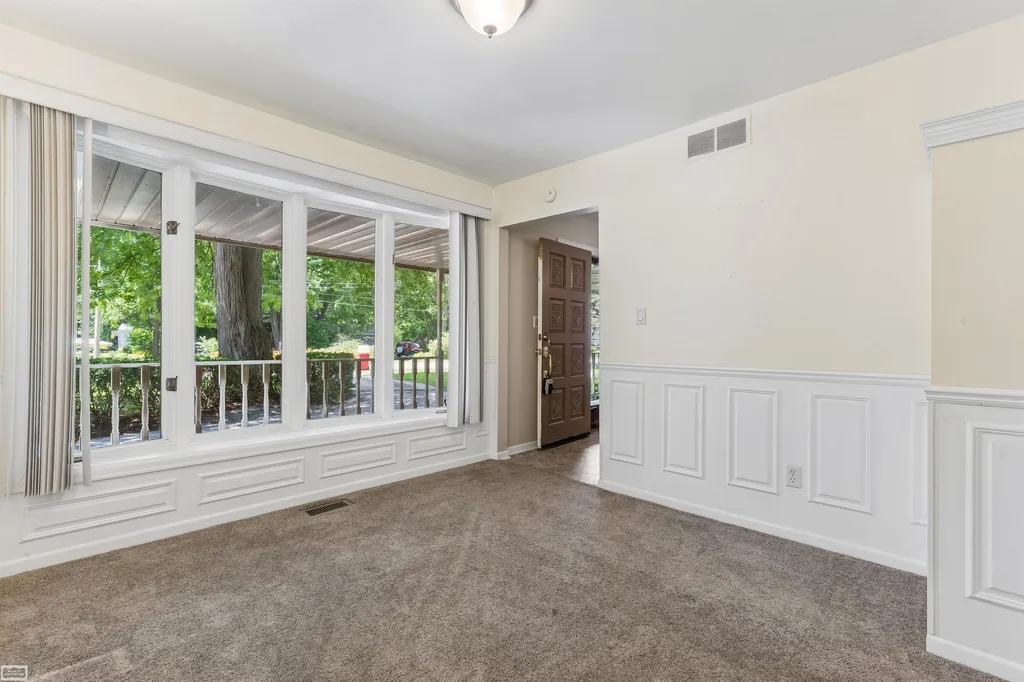 37816 Winkler Street Harrison Charter Township MI 48045
