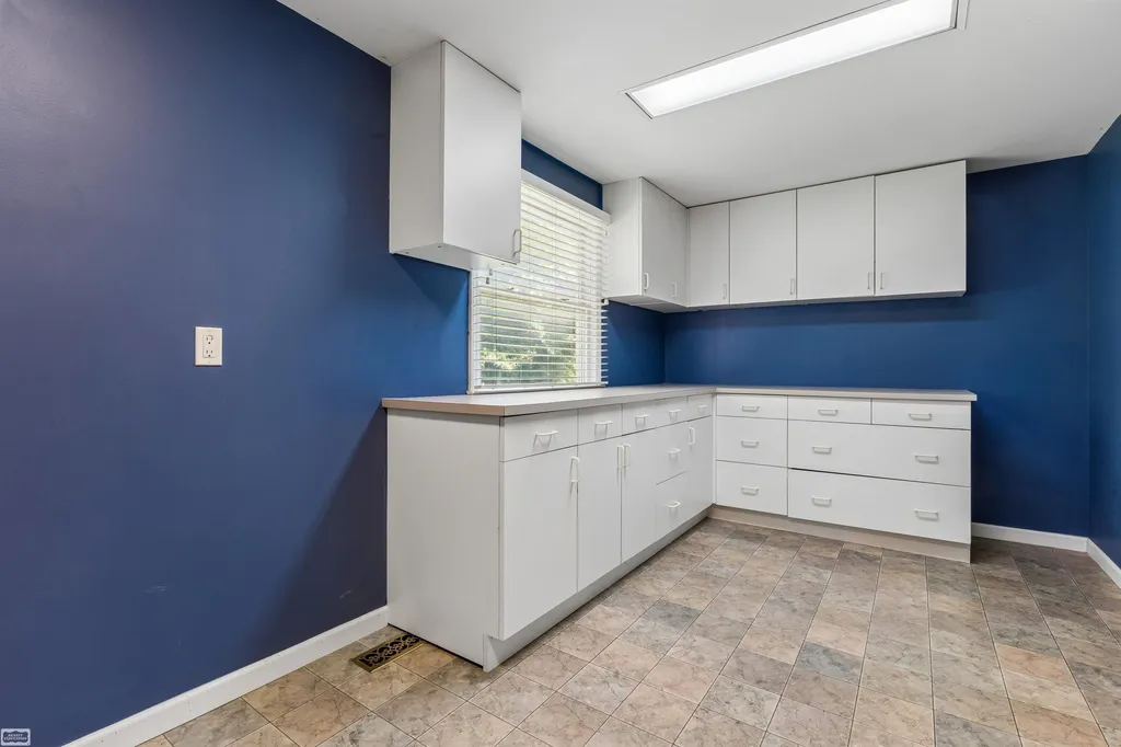 37816 Winkler Street Harrison Charter Township MI 48045